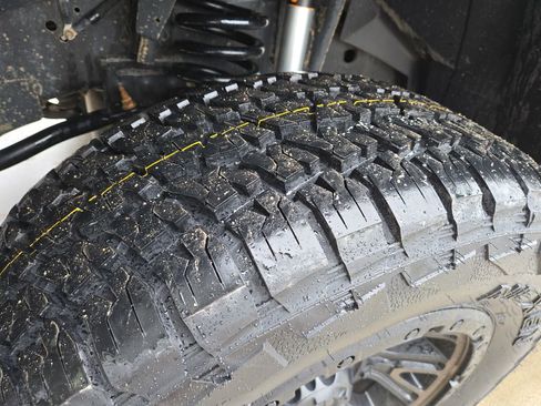 Used 2023 RAM 2500 Laramie w/ Night Edition image 17