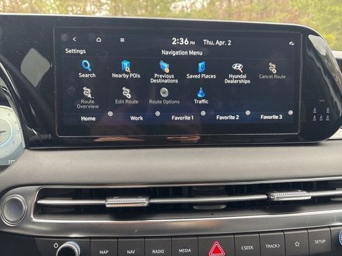 Used 2024 Hyundai Palisade Calligraphy image 42