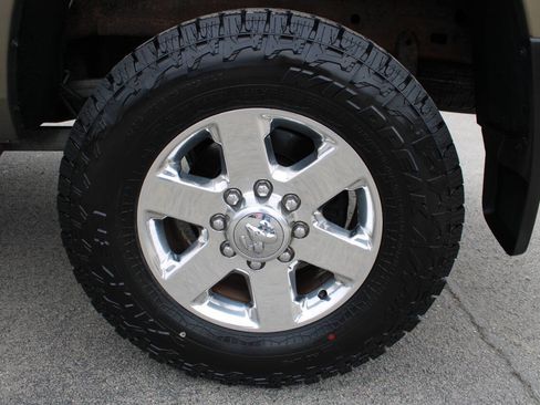 Used 2014 RAM 2500 SLT w/ HD Snow Plow Prep Group image 17