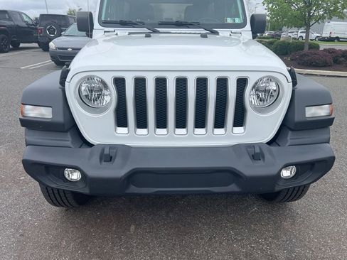 Used 2021 Jeep Wrangler Unlimited Sport AWD/4WD image 2