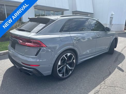 Used 2024 Audi RS Q8 AWD/4WD image 2