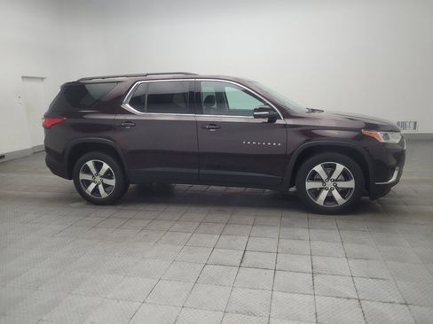 Used 2020 Chevrolet Traverse LT w/ LT Premium Package AWD/4WD image 11