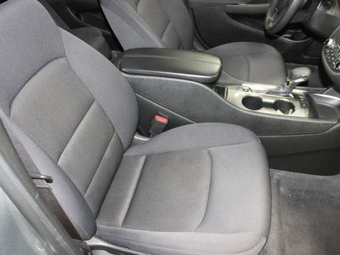 Used 2024 Chevrolet Malibu LT image 21