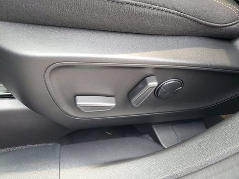 Used 2023 Ford Escape Active w/ Tech Pack #2 AWD/4WD image 10