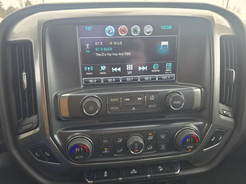 Used 2018 Chevrolet Silverado 1500 LT w/ All Star Edition image 18