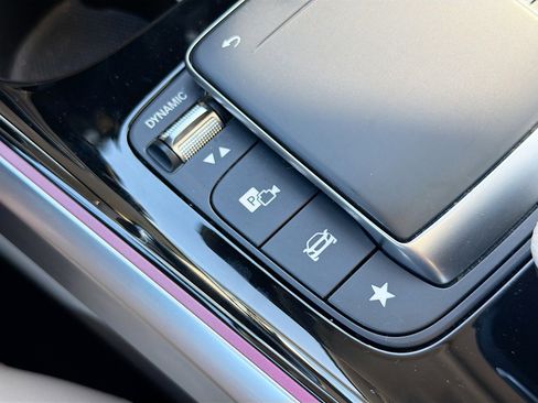 Used 2023 Mercedes-Benz GLB 250 image 46