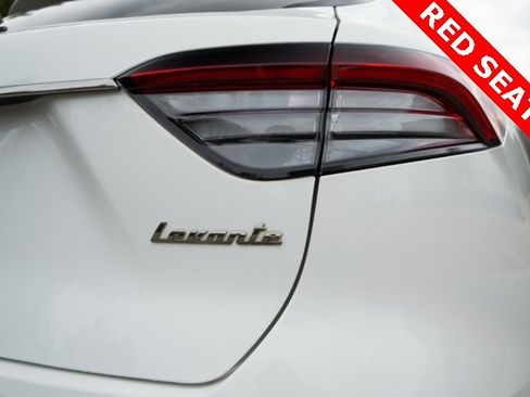 Used 2022 Maserati Levante GT image 13