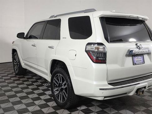 Used 2020 Toyota 4Runner Limited AWD/4WD image 6
