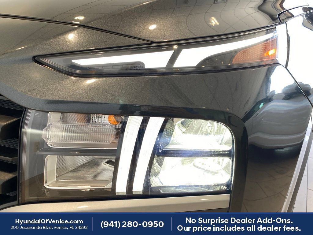Certified 2023 Hyundai Santa Fe SEL FWD image 13