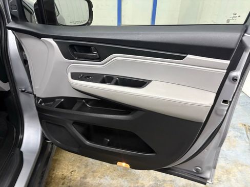 Used 2021 Honda Odyssey EX-L image 14