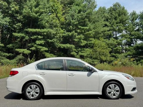 Used 2013 Subaru Legacy 2.5i AWD/4WD image 5