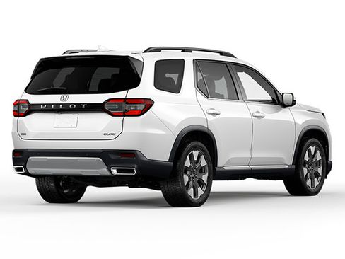 New 2026 Honda Pilot Elite image 2