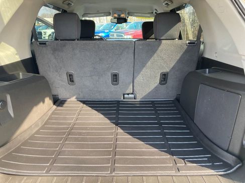 Used 2015 GMC Terrain SLE image 32