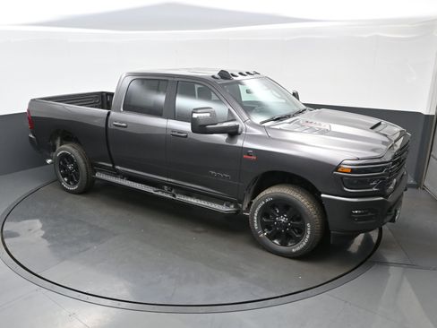 New 2026 RAM 2500 Laramie w/ Night Edition AWD/4WD image 27