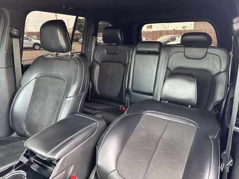Used 2023 Jeep Grand Cherokee Altitude RWD image 31