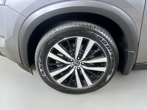 Used 2023 Nissan Pathfinder Platinum AWD/4WD image 8