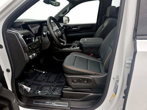 New 2026 GMC Yukon AT4 w/ AT4 Premium Plus Package AWD/4WD image 28