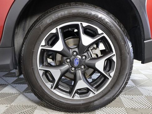 Used 2019 Subaru Crosstrek 2.0i Premium AWD/4WD image 16