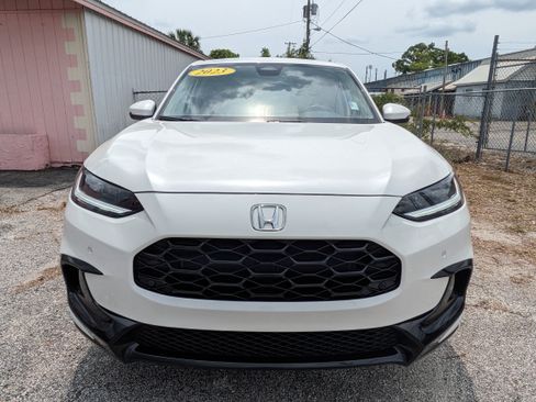 Used 2023 Honda HR-V EX-L image 9