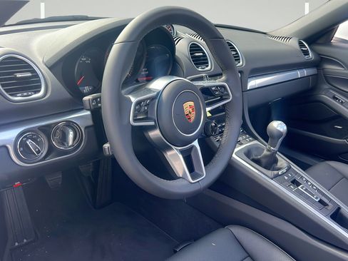 Certified 2025 Porsche 718 Boxster w/ Premium Package RWD image 4