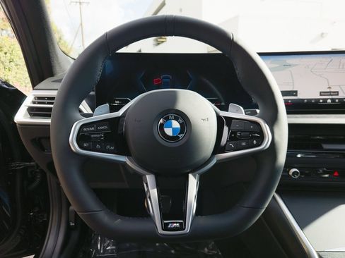 New 2026 BMW 330i Sedan w/ M Sport Package image 11