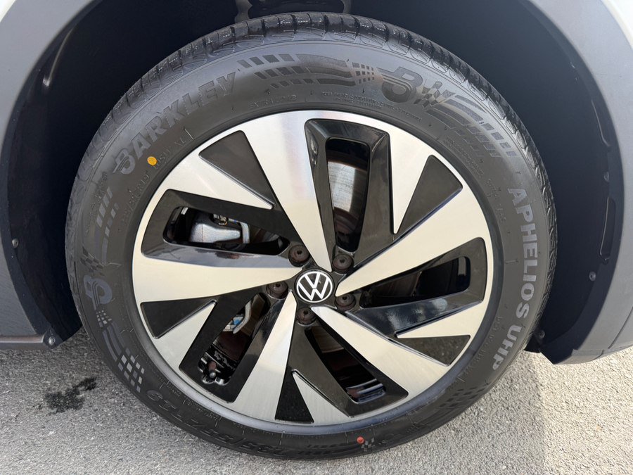 Used 2023 Volkswagen ID.4 Pro RWD image 48