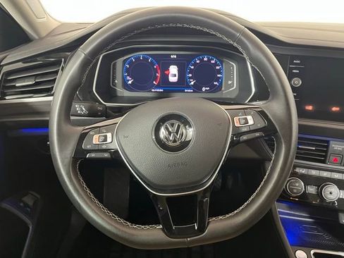 Used 2021 Volkswagen Jetta SEL image 12