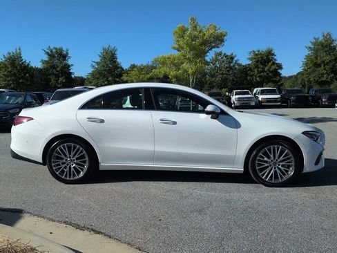 Used 2025 Mercedes-Benz CLA 250 4MATIC image 3