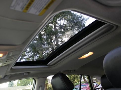 Used 2014 Subaru Crosstrek Touring image 10