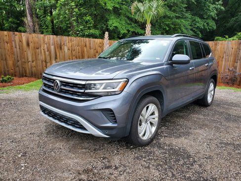 Used 2021 Volkswagen Atlas SE AWD/4WD image 2