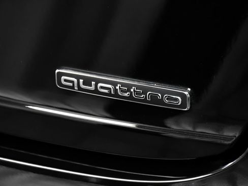 Used 2023 Audi Q8 Premium Plus w/ Premium Plus Package AWD/4WD image 95