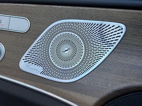 Used 2021 Mercedes-Benz GLE 350 4MATIC image 34