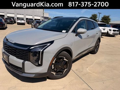 Certified 2026 Kia Sportage EX w/ EX Panorama Roof Package FWD image 1