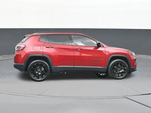 Used 2025 Jeep Compass Latitude w/ Altitude Special Edition AWD/4WD image 50