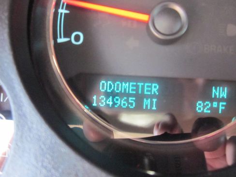 Used 2013 GMC Sierra 1500 SLT w/ SLT Convenience Package AWD/4WD image 19
