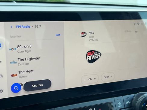 Certified 2025 Toyota Grand Highlander AWD image 21