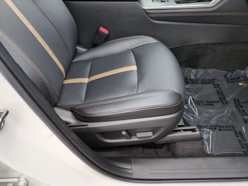 Used 2025 MAZDA CX-70 3.3 Turbo w/ Premium Plus Pkg AWD/4WD image 35