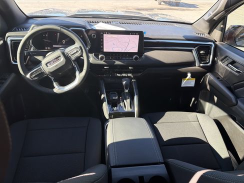 New 2026 GMC Canyon Elevation w/ Convenience Package image 10