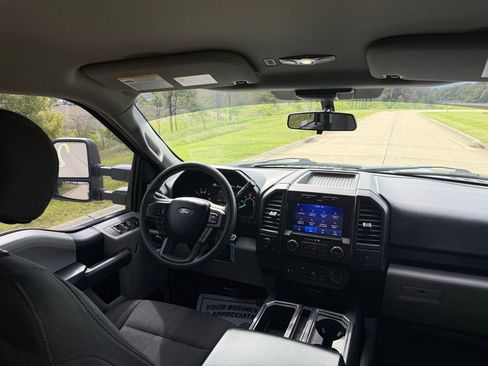 Used 2020 Ford F150 XL w/ Equipment Group 101A Mid AWD/4WD image 17