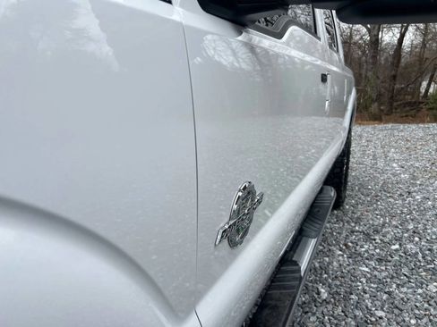 Used 2014 Ford F250 Lariat w/ Lariat Ultimate Package image 11