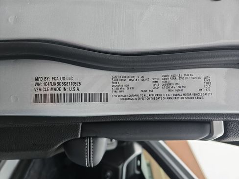 New 2025 Jeep Grand Cherokee L Limited image 37