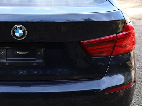 Used 2017 BMW 330i Gran Turismo xDrive image 30