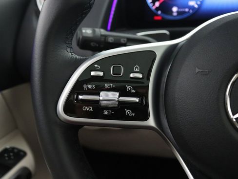 Certified 2022 Mercedes-Benz GLB 250 image 13