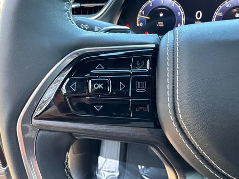 Certified 2023 Jeep Grand Cherokee L Overland image 32