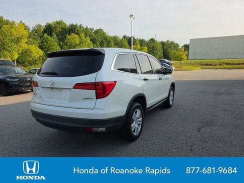 Used 2018 Honda Pilot LX image 5