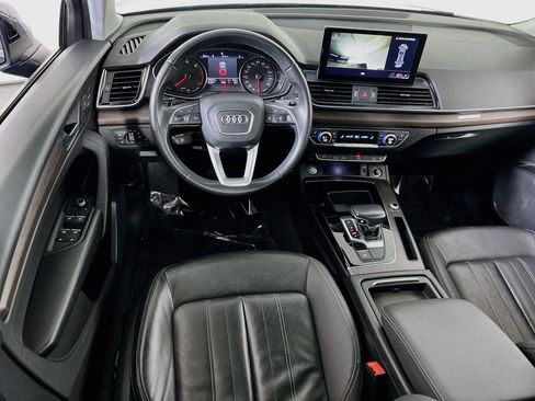 Used 2022 Audi Q5 2.0T Premium w/ Convenience Package AWD/4WD image 23