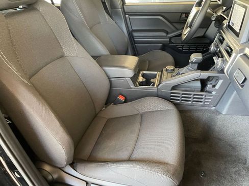 Used 2025 Toyota 4Runner SR5 image 35