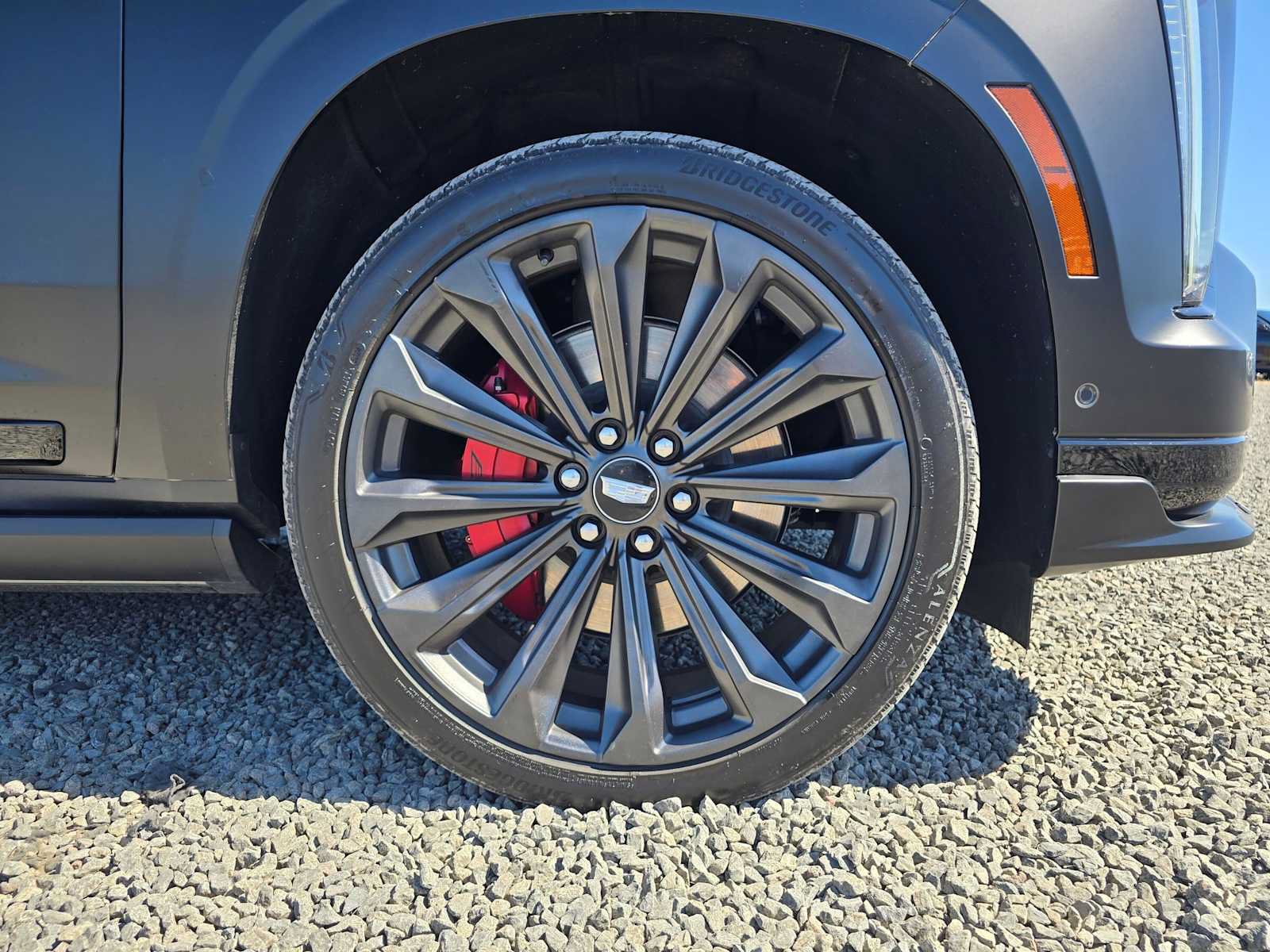 Used 2025 Cadillac Escalade V AWD/4WD image 9