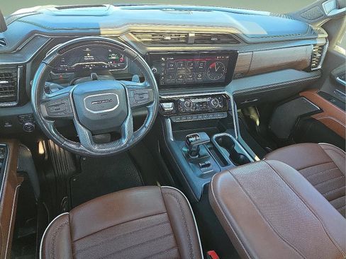 Certified 2024 GMC Sierra 1500 Denali Ultimate AWD/4WD image 11