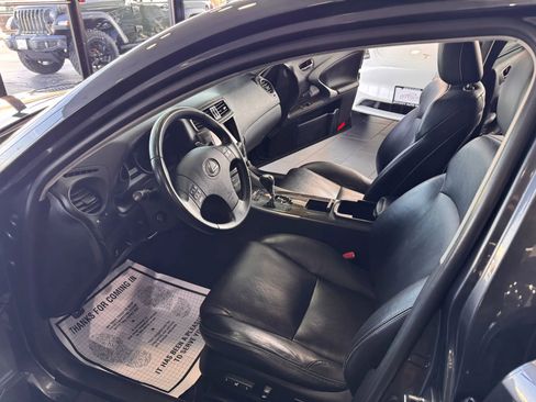 Used 2010 Lexus IS 250 AWD image 9